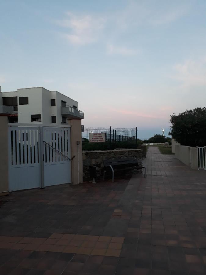 Studio Bambou - Piscine - Acces Direct A La Plage - Lydia Playa Apartamento Le Barcarès Exterior foto
